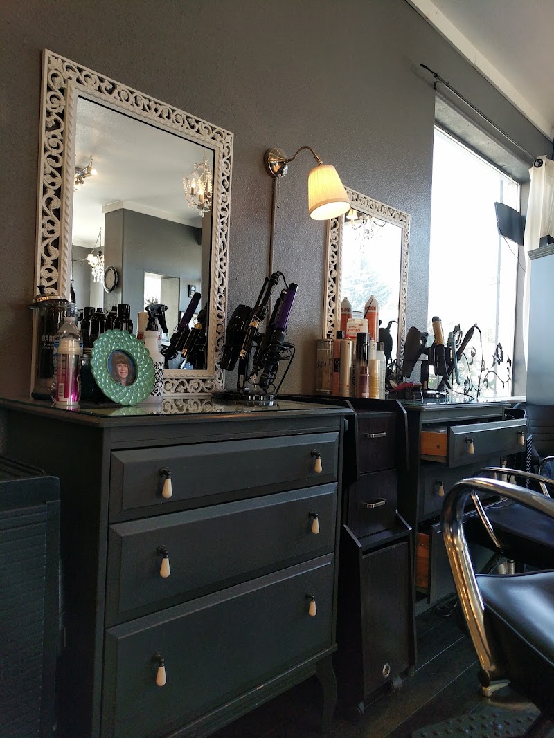 Le Bella Boutique Salon, beauty salon in Klamath Falls, OR, photo 2 of 7
